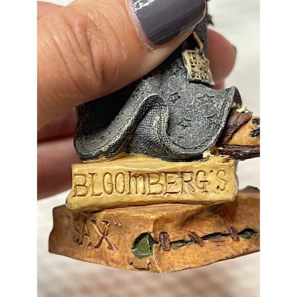 Boyds Bears & Friends The Folkstone Collection Figurine Man w/ Shopping Bags - Picture 10 of 12